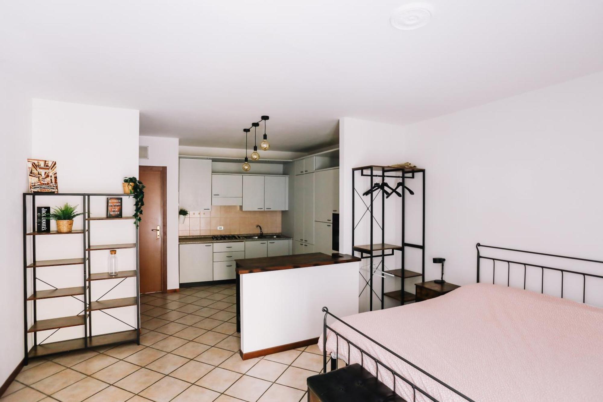 Flat Mazzini 6 Appartement Alzano Lombardo Buitenkant foto